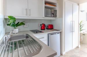 0 Bedroom Property for Sale in Clifton Western Cape